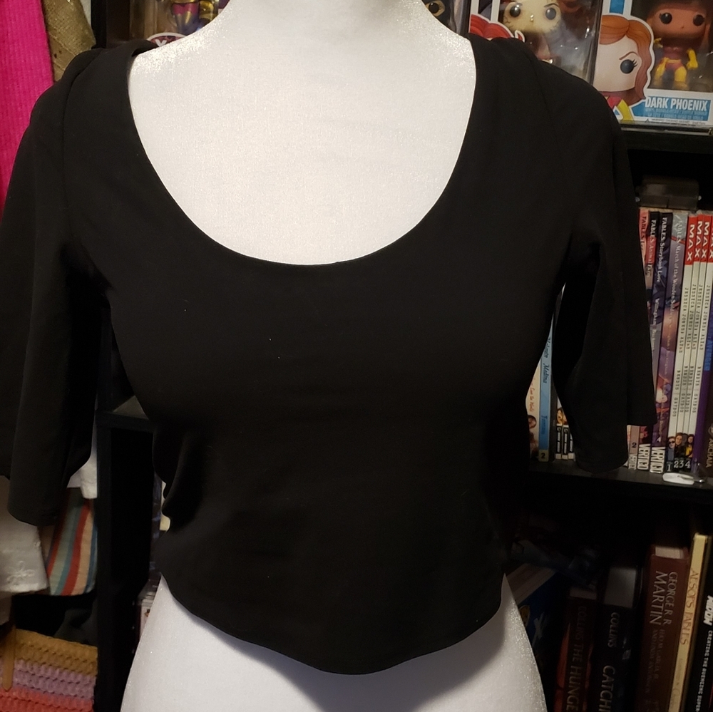 Athleta Black Crop Top Size M